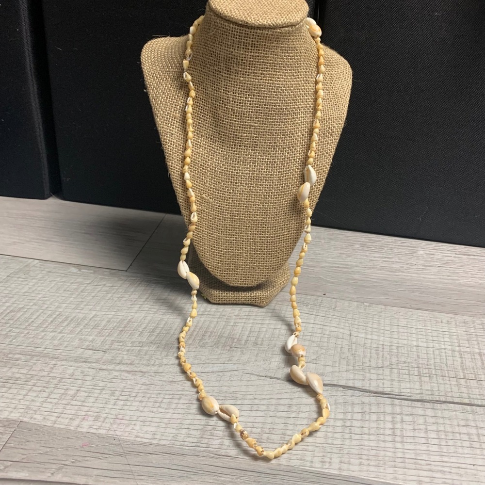 Hilo Hattie Vintage Hawaiian Shell Necklace Long Cowrie Puka Beach Boho 36 Inch